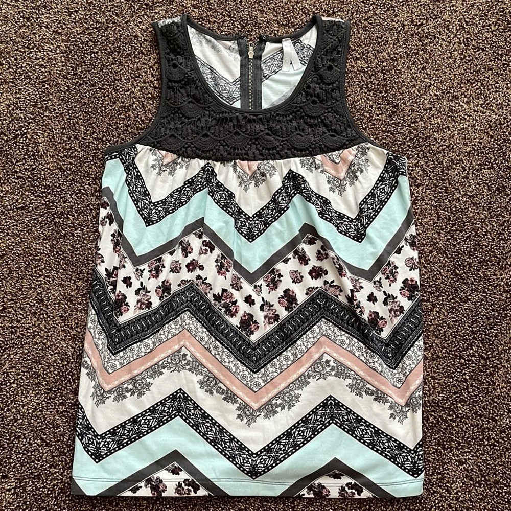 TANK TOP